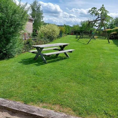 Vakantiehuis Les Du Rancourt Capacite Maximum 15 Personnes Sainte-Ode