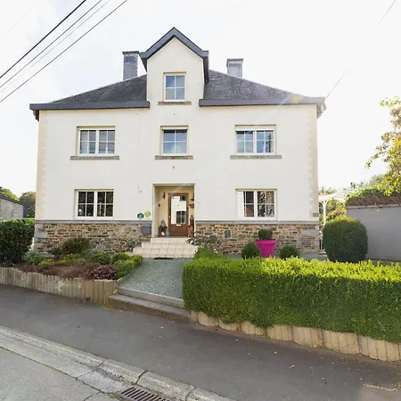 Les Du Rancourt Capacite Maximum 15 Personnes Sainte-Ode