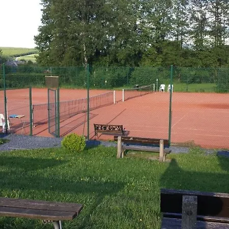 Les Du Rancourt Capacite Maximum 15 Personnes Sainte-Ode