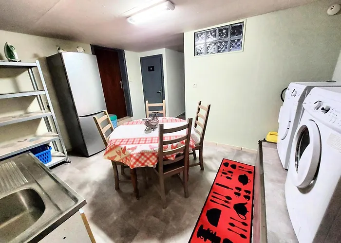 Les Du Rancourt Capacité Maximum 15 Personnes